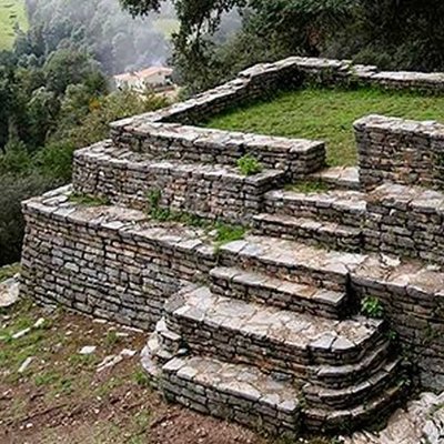 Zona Arqueológica Las Ranas