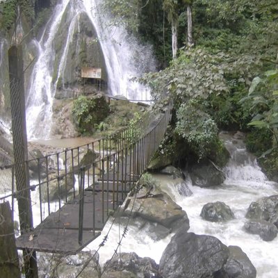 Cascada Puente de Fierro