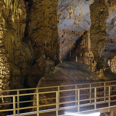 Grutas de Bustamante