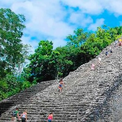 Zona Arqueológica de Cobá